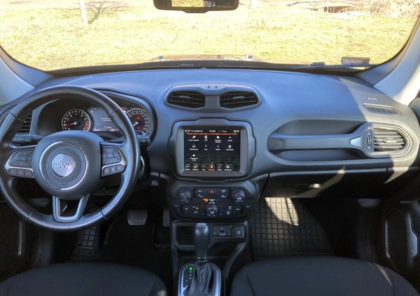 Jeep Renegade cena 74900 przebieg: 123500, rok produkcji 2019 z Warszawa małe 211